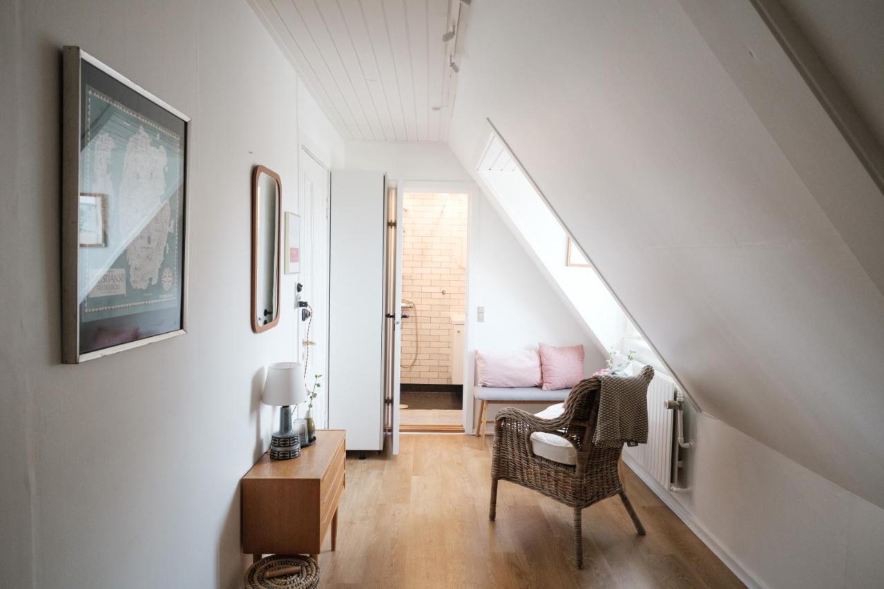 Langebjerg Pension & Spisested Allinge-Sandvig Exterior foto
